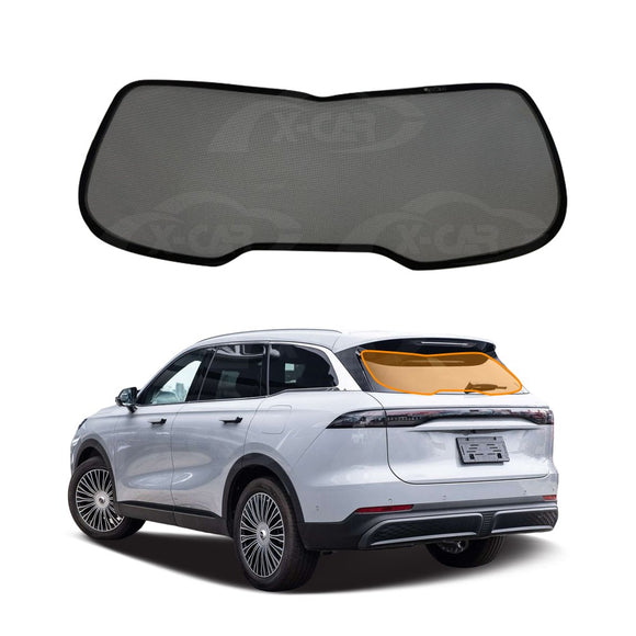 X-CAR rear windscreen sun shade installed on Chery Tiggo 9 car rear windscreen.