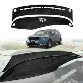 Kia Carnival KA4 2020–2025 X-CAR black dashboard cover mat installed, custom-fit dash protector reducing glare and protecting interior from UV damage.
