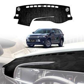 X-CAR dash mat for Toyota Kluger 2014-2021 installed on the dashboard of a Toyota Kluger.